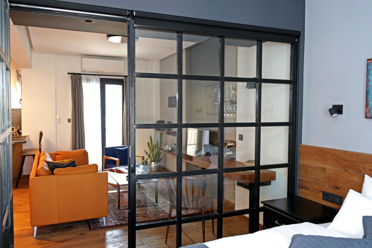The 4 Travellers Thessaloniki Apartment Exterior photo