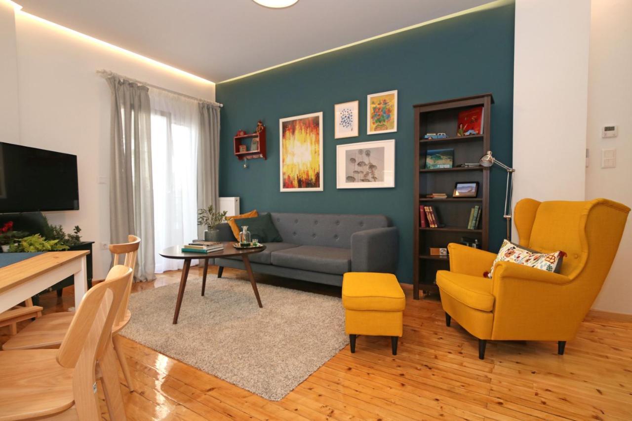 The 4 Travellers Thessaloniki Apartment Exterior photo